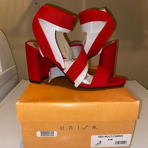 *Brand new in box* Unisa sandals